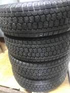 Goodyear Wrangler IP/N, 225/65/17 в Томске Goodyear Wrangler IP/N. Зимние, без шипов, 2009 год, 30 %