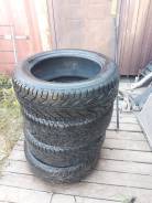 Kormoran Snow, 215/55R17 в Новосибирске Kormoran Snow. Зимние, 2018 год, 10 %