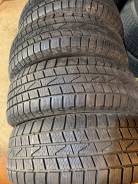 Hankook Winter i*cept IZ W606, 215/60 R16 в Новосибирске Hankook Winter i*cept IZ W606. Всесезонные, 2015 год, 5 %