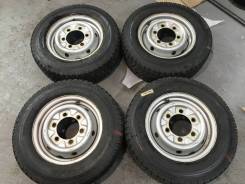 215/65R15 110/108LT Toyo Delvex m934 2015 с дисками 6*170 6j canter в Хабаровске 215/65R15 110/108LT Toyo Delvex m934 2015 с дисками 6*170 6j canter. 6.0x15" 6x170.00 ЦО 133,0 мм. Под заказ