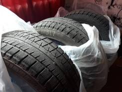 Bridgestone Blizzak Revo GZ, 215/55 R17 в Новосибирске Bridgestone Blizzak Revo GZ. Зимние, без шипов, 2016 год, 30 %