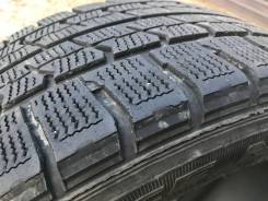 Goodyear Ice Navi Zea II, 215/50 R17 во Владивостоке Goodyear Ice Navi Zea II. Зимние, 2012 год, 50 %