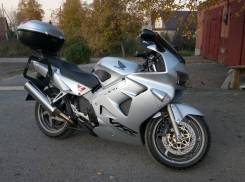 Honda VFR 800F, 2001 