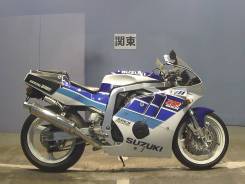 Suzuki GSX-R 400, 1990 