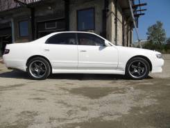   2 Toyota Chaser 90 Tourer () 