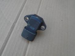 Hyundai Accent     / 