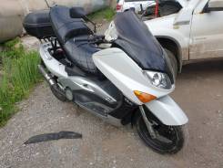 Yamaha Tmax, 2000 