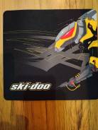      Ski-Doo 