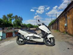 Yamaha Tmax, 2002 