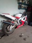 Yamaha R1, 2000 