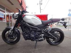 Yamaha XSR900 