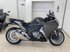 Honda VFR 1200F 