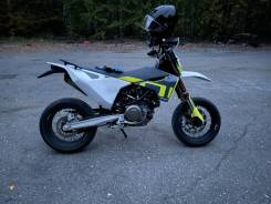 Husqvarna 701 Supermoto, 2021 