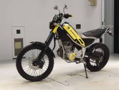 Yamaha XG250 Tricker 