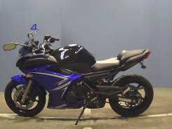 Yamaha FZ6R 