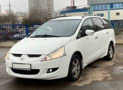 Mitsubishi Grandis 