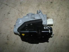 ����� ����� VW Passat (B7) 2011-2015 2012 [3C4839015A], ����� ������ ����