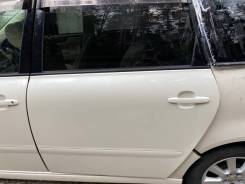 Дверь задняя левая Toyota Ipsum ACM21-26 Цвет 042