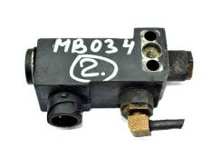   Mercedes-BENZ Actros MP1 (01.96-12.02) 0049978536 