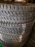 Bridgestone Blizzak W979, 205/85/16 