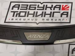     Mazda Atenza 2012. + 