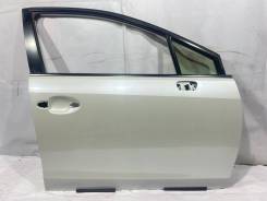 Дверь передняя правая 37J Subaru XV