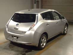 Фара Nissan Leaf ZE0