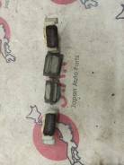   Subaru Forester 2002 61256AE010 SG5 EJ202,   