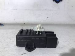     Volkswagen Tiguan 11-16 6R0959772A 