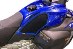     Yamaha Phazer YMKP300-BK Skinz Gear 