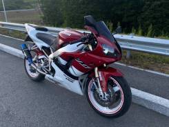 Yamaha R1, 1999 