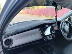 Коврик на панель Toyota Corolla Filder фото