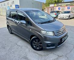    Honda Freed Spike, 2010   1600  