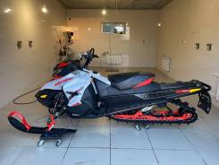 BRP Ski-Doo Renegade Backcountry X, 2015 