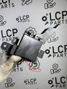   Toyota Land Cruiser 2008 8273160240 UZJ 200 2UZ-FE 