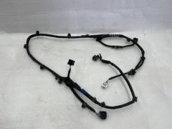     Toyota Land Cruiser 2015-2021 8216560430 200,  