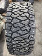 Maxxis Razr AT AT-811 studded, LT 285/55 R20 