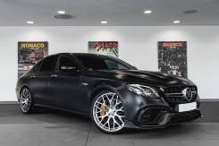  Mercedes-Benz () 
