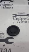   Toyota Camry 9095001960 