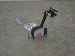    Volkswagen Touareg (2002-2010) 2007 7L0616213C 