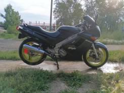 Kawasaki ZZR 250, 1997 