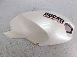    Ducati Monster 696 