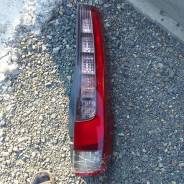 -  Toyota VOXY 80. 28-231