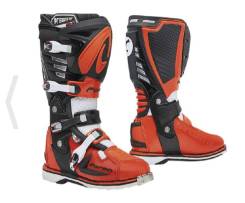   Forma Predator 2.0 Black/Orange/White 