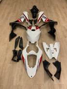 ,   Yamaha R1 