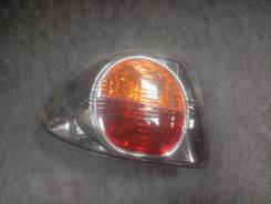 - Toyota Caldina 2002 ST215