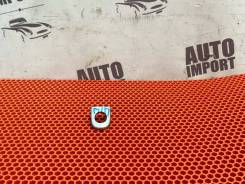  Audi Tt 2010 3B0837879 8J CCZA 