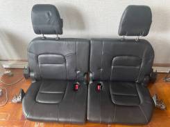 3   Toyota Land Cruiser 200 