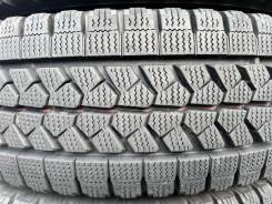 Bridgestone Blizzak W979, 215/70 R17.5 118/116L 
