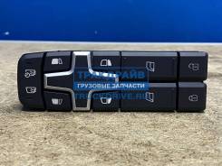     FM4 Auger 82827 
